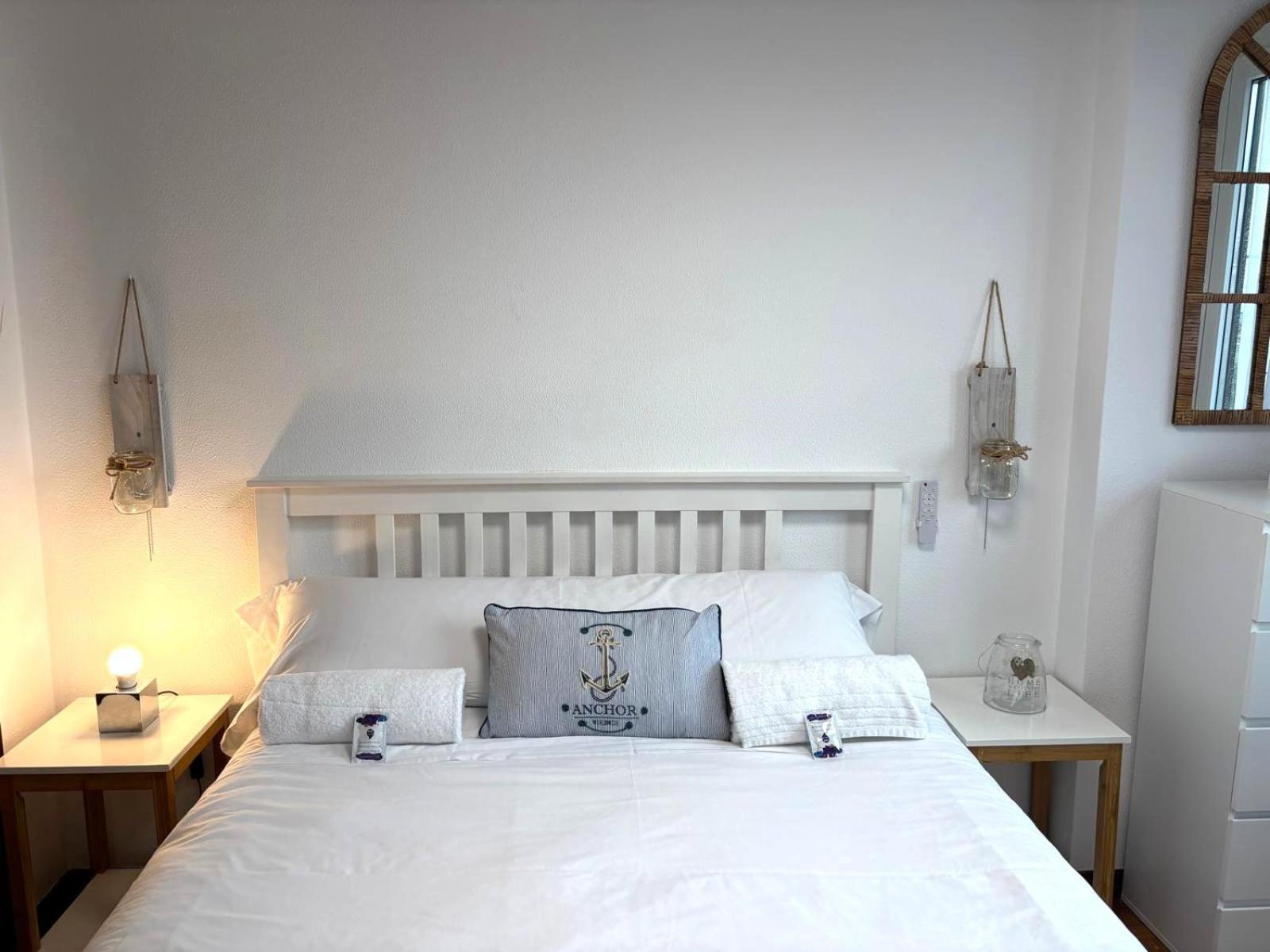 Holibai, Amodino, Agradable Y Hogareno Apto Con Parking, Baiona Exterior foto